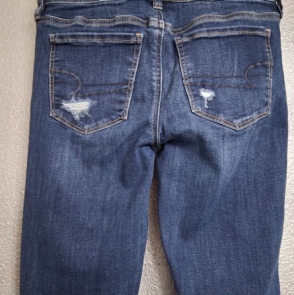 American Eagle Distressed Jegging Size 6 - Picture 5 of 9